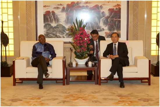 Delegation of Ministers from Democratic Republic of the Congo (Kinshasa) Visit CNMC